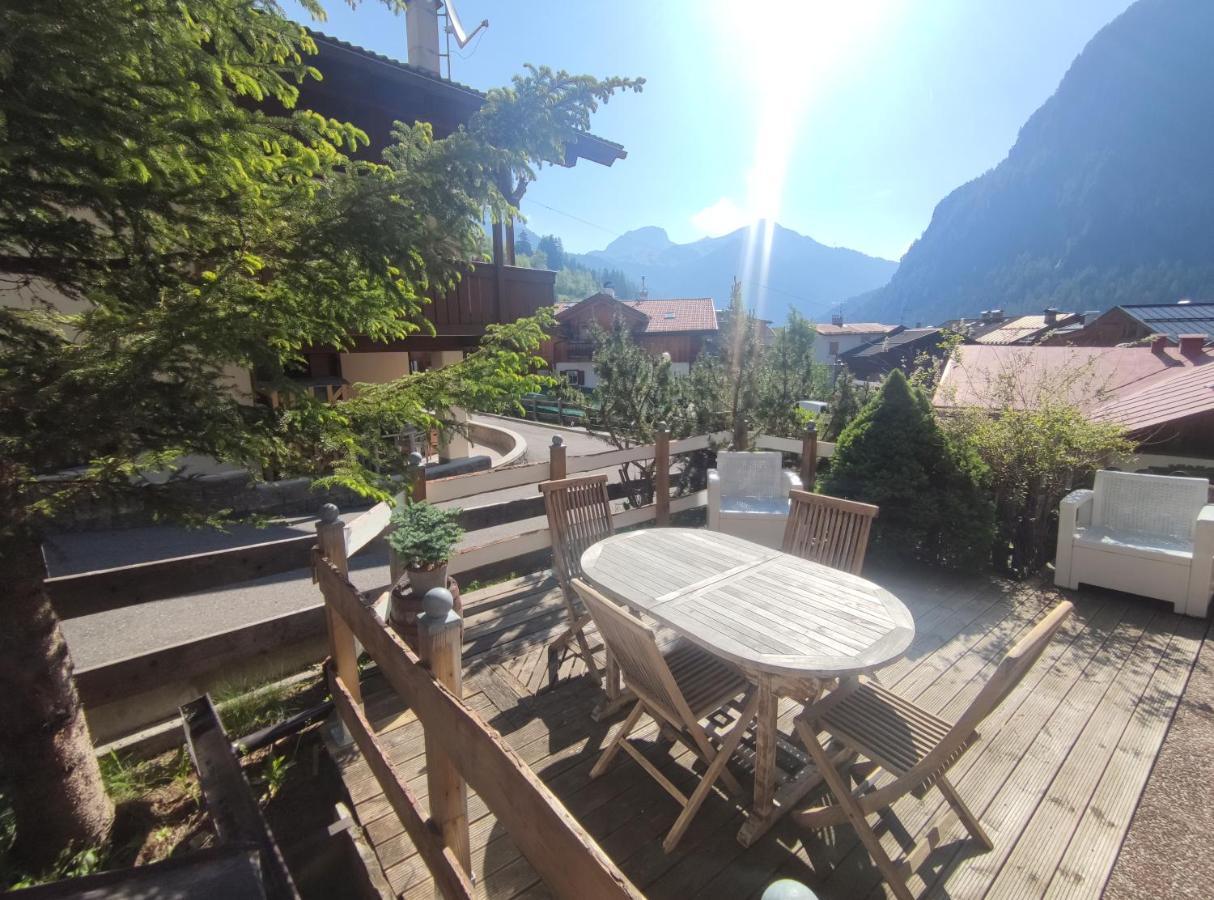 La Tana Dell'Orso Campitello di Fassa Exterior foto